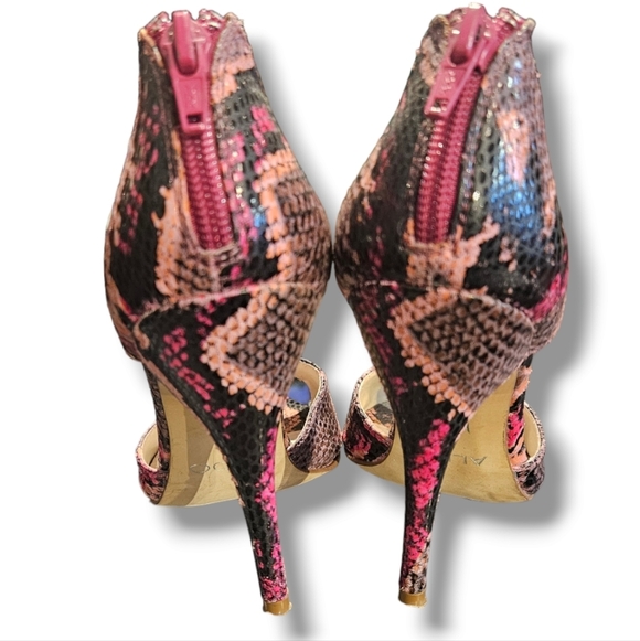 Snakeskin print strappy heels - Picture 3 of 7